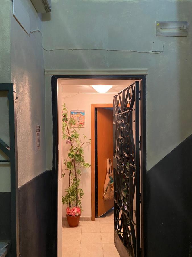 Casa Gioia, Tra Palazzo Reale,Lungomare E Monte Echia Apartment Naples Luaran gambar